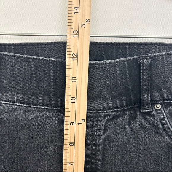 Spanx Denim Jeans Pants Black Wash Slim Tapered Ankle Shaping Technology Size 1X - Picture 8 of 12